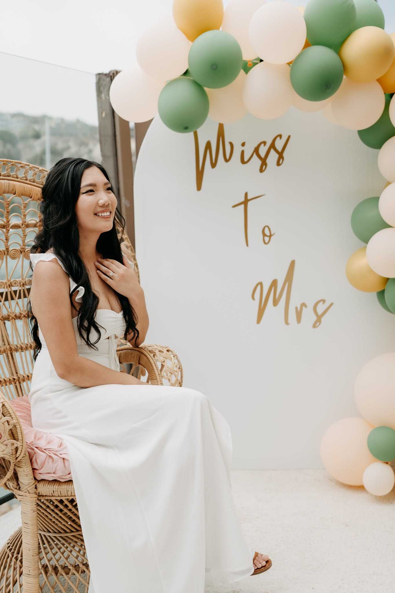 - Bridal ⁣Shower Mini Dress⁤ Etiquette: Dos​ and Don'ts for a Stylish Celebration
