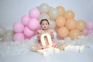 bridal shower balloon arch